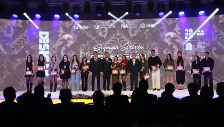 Denizli’de Ev ve Banyo Tekstili Yarışması Ödülleri Sahiplerini Buldu