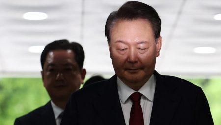 Güney Kore Devlet Başkanı’ndan istihbarat teşkilatına uyarı