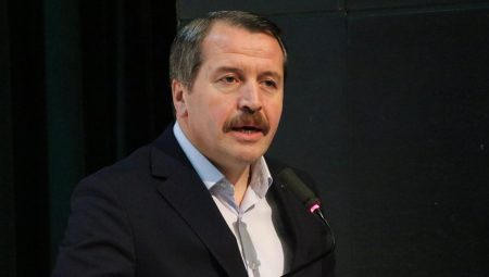 Yalçın: Ülkenin demokratikleşmesi ve toparlanması için hep nöbetteyiz
