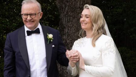 Başbakan’ın evliliği ülke tarihine geçti! Güvenlik yüzünden az sayıda kişi katıldı