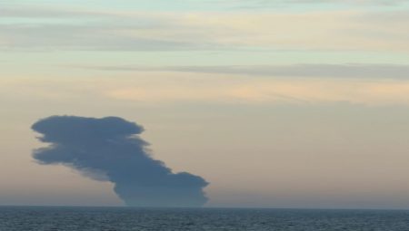 Kocaeli açıklarında gemide yangın! Valilikten açıklama