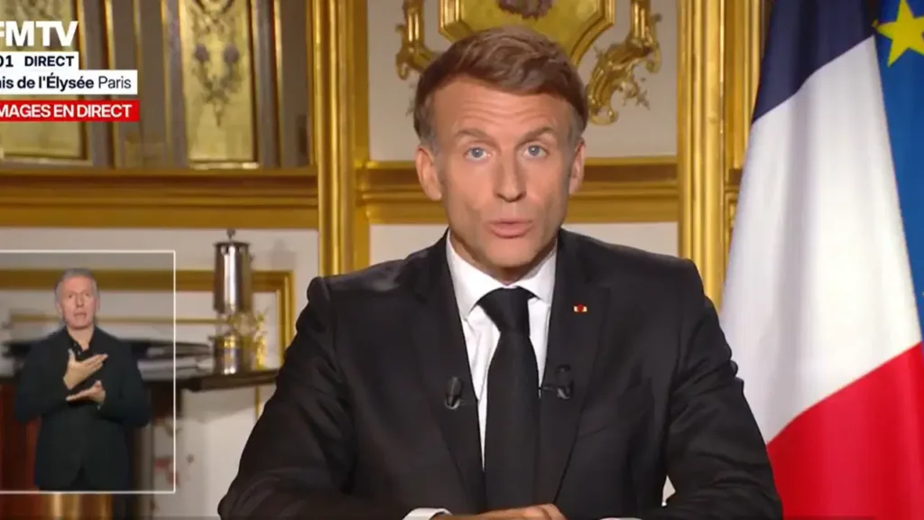 Macron ‘öğrencilerimizi anlıyorum’ dedi, eylemcilere gözdağı verdi: ‘Cumhuriyeti yıkmaya çalışanlar bunun hesabını vermeli’